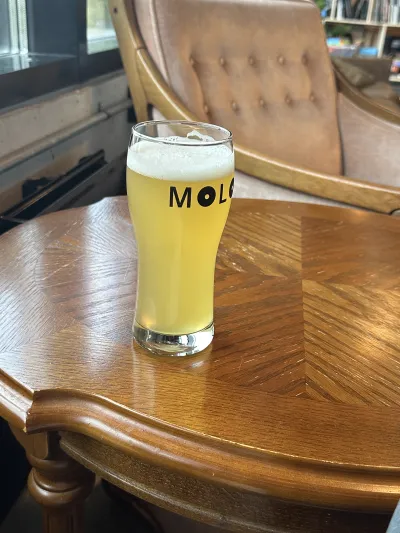 A pint of wheat beer